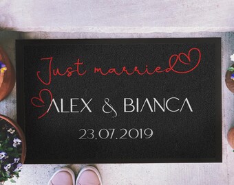 Personalized wedding doormat Just married