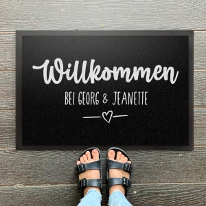 Personalized doormat Welcome to with family name or first name image 2