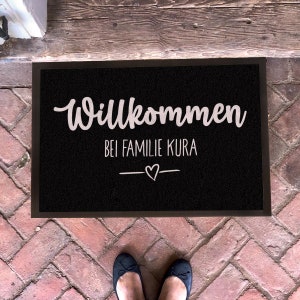 Personalized doormat Welcome to with family name or first name image 3