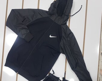 nike nylon sweatsuit
