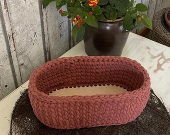 Crochet basket for storage/ Gift idea/ Crochet basket with lid/ Housewarming gift/ Wedding gift/ Gift for girlfriend/