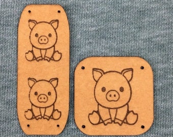 Farm animals as a label made of vegan leather to sew on with motifs such as chicks/dogs/cows/pigs/sheep/ducks/rabbits/horses