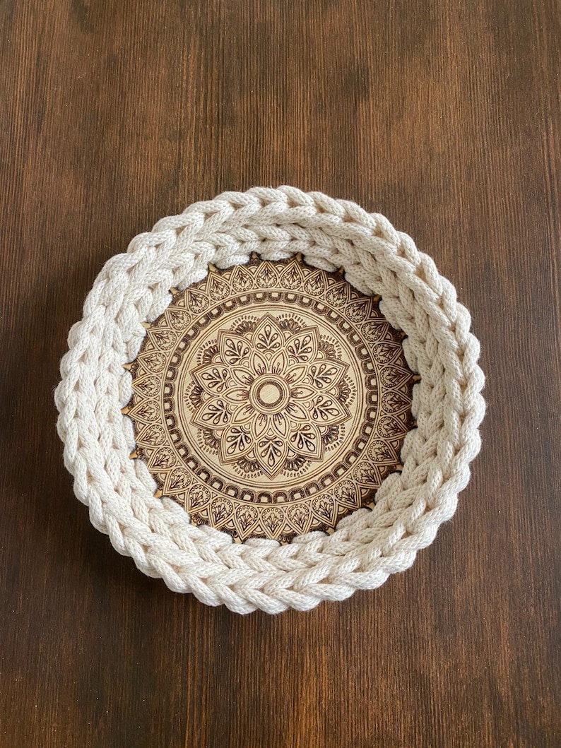 Crocheted storage tray/ key tray/ decorative hallway/ gift for girlfriend/ storage hallway/ housewarming gift/ Mother's Day image 7