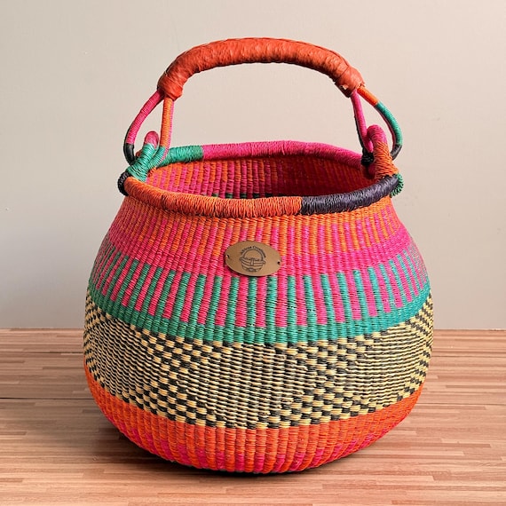 Handwoven Bolga Basket | African Woven Storage Basket with Leather Handle | Traditional Pot Shape