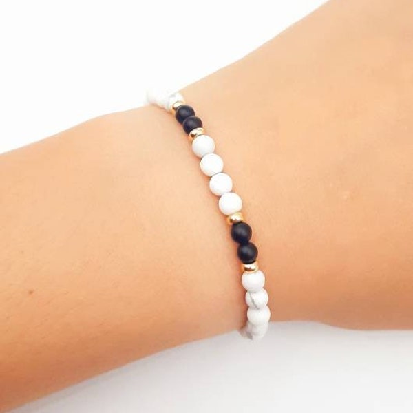 Bracelet Pierres Naturelles :  HOWLITE / ONYX Noir mat