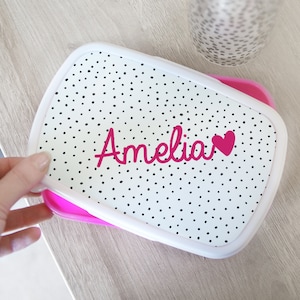 Personalised Childs Pink Heart Lunchbox - Any Name - Perfect School gift, nursery gift, picnic gift.