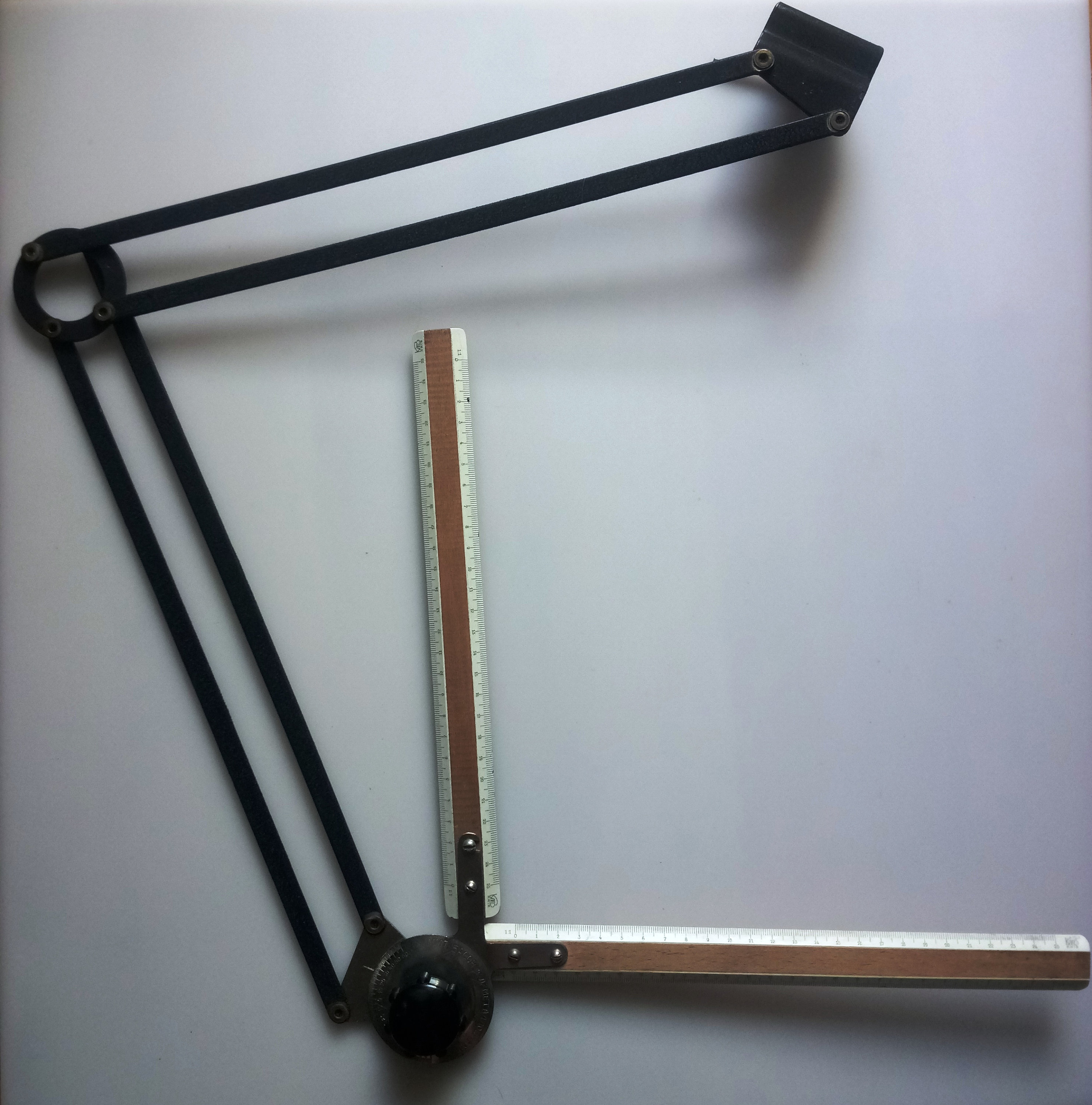 Mutoh Drafting Machine for sale Only 2 left at 60