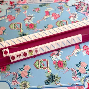 Periwinkle & Navy Blue Wooden Mahjong Racks with Magnetic Pushers - PreOrder Bild 5
