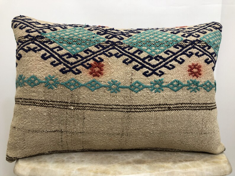 tribal kilim pillow sofa pillow lumbar kilim pillow anatolian klim pillow 16x24 turkish kilim pillow cushion cover floor pillow