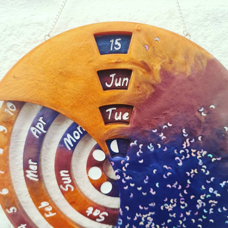 Epoxy Resin Moon Cycle Calendar - Etsy