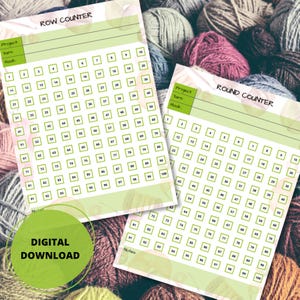 Op de afbeelding: Twee afdrukbare digitale downloadsheets voor het tellen van rijen en rondes tijdens het haken. De bladen hebben een groen en wit bloemenmotief en zijn gelabeld met "ROW COUNTER" en "ROUND COUNTER".