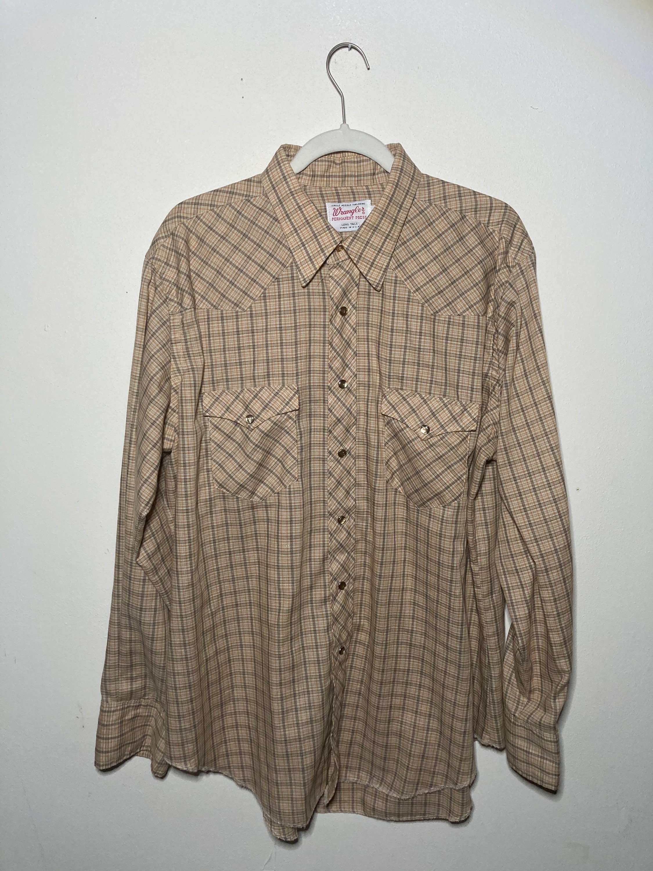 【Wrangler】70s PERMANENT PRESS LONG TAILS Vintage Wrangler Permanent Press Long Tails Pearl Snap