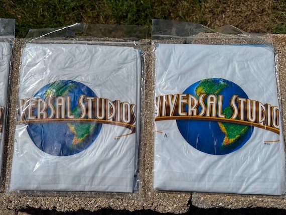 New Sealed Authentic Universal Studios Theme Park… - image 5