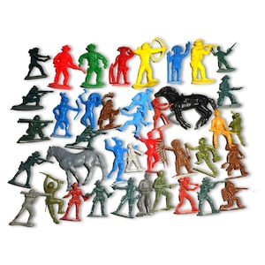 Vintage Plastic Cowboys Indians Army Men Toys Figures 39pcs