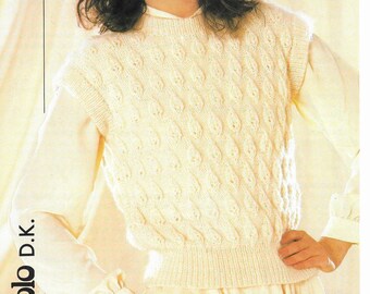 PATONS KNITTING 675 NAUTICAL BUT NICE LADIES JUMPER TOP SHORTS PICTURES COTTON PATONS KNITTING 675 NAUTICAL BUT NICE LADIES JUMPER TOP SHORTS PICTURES COTTON