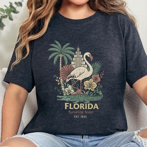 Florida Souvenir T Shirt : Vintage Sunshine State Gift