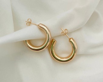 Petits cerceaux Chunky, cerceaux à dos ouvert, cerceaux en or massif, boucles d’oreilles Chunky Hoop remplies d’or 18 carats, cerceaux minimalistes, cerceaux légers