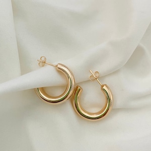 Kleine chunky Hoops, Offene Rücken Hoops, Massive Gold Hoops, 18k Gold Filled Chunky Hoop Ohrringe, Minimalistische Hoops, leichte Reifen