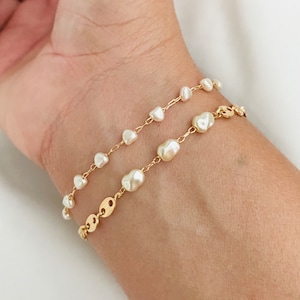Tiny Heart Bracelet, Heart Link Bracelet, Pearl Bracelet, Minimalist Bracelet, Gold Filled Bracelet, Bridesmaid Gift,