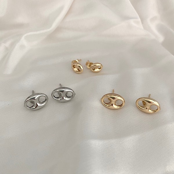 Mariner Puff Stud Earrings, Puff Mariner Earrings, Mariner Anchor Studs, 18k Gold Filled Oval Studs, Gold Link Chain Studs