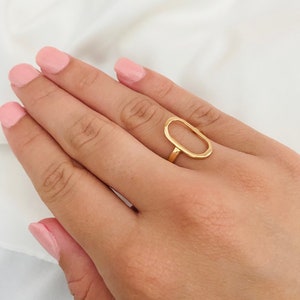Large Oval Ring, Oval Ring, Thin Gold Ring, Gold Filled Ring, Statement Ring, Oval Cut Ring, Geometric Ring,