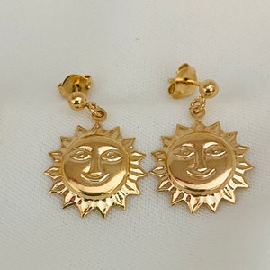 Gold Sun Earrings, Sun Stud Earrings, Sunburst Earrings, Sunshine Earrings, Celestial Jewelry, Sun Face Earrings, Boho Earrings