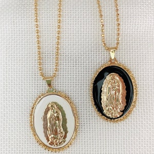 Our Lady of Guadalupe Halskette: 18k Gold Filled Emaille Medaillon