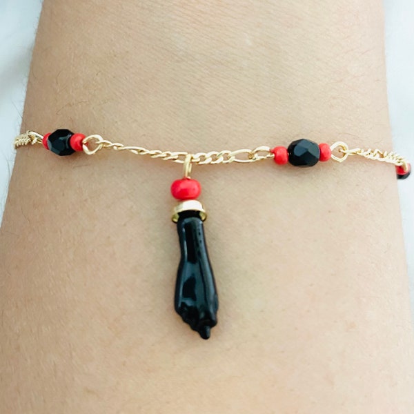 Azabache Bracelet, Figa Hand Bracelet, Red & Black Bead Bracelet, 18K Gold Filled Bracelet, Good Luck Protection Bracelet