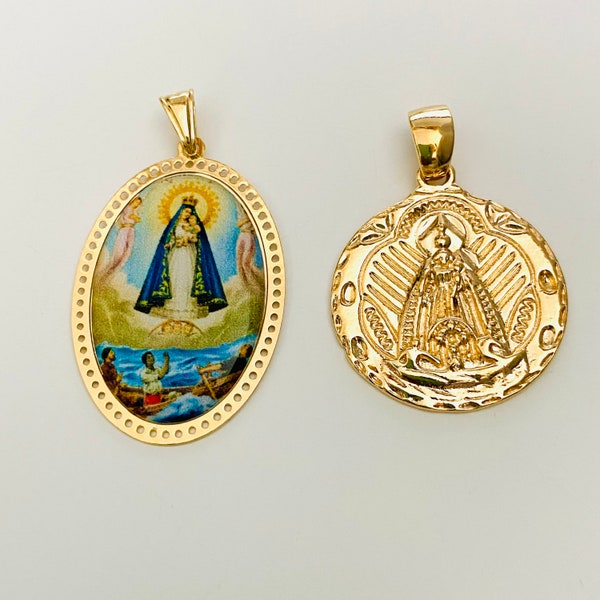 Caridad del Cobre Goldanhänger, Virgen de la Caridad, Charm Unserer Lieben Frau der Nächstenliebe, Religiöser Charm, Katholisches Geschenk der Jungfrau Maria, Taufgeschenk