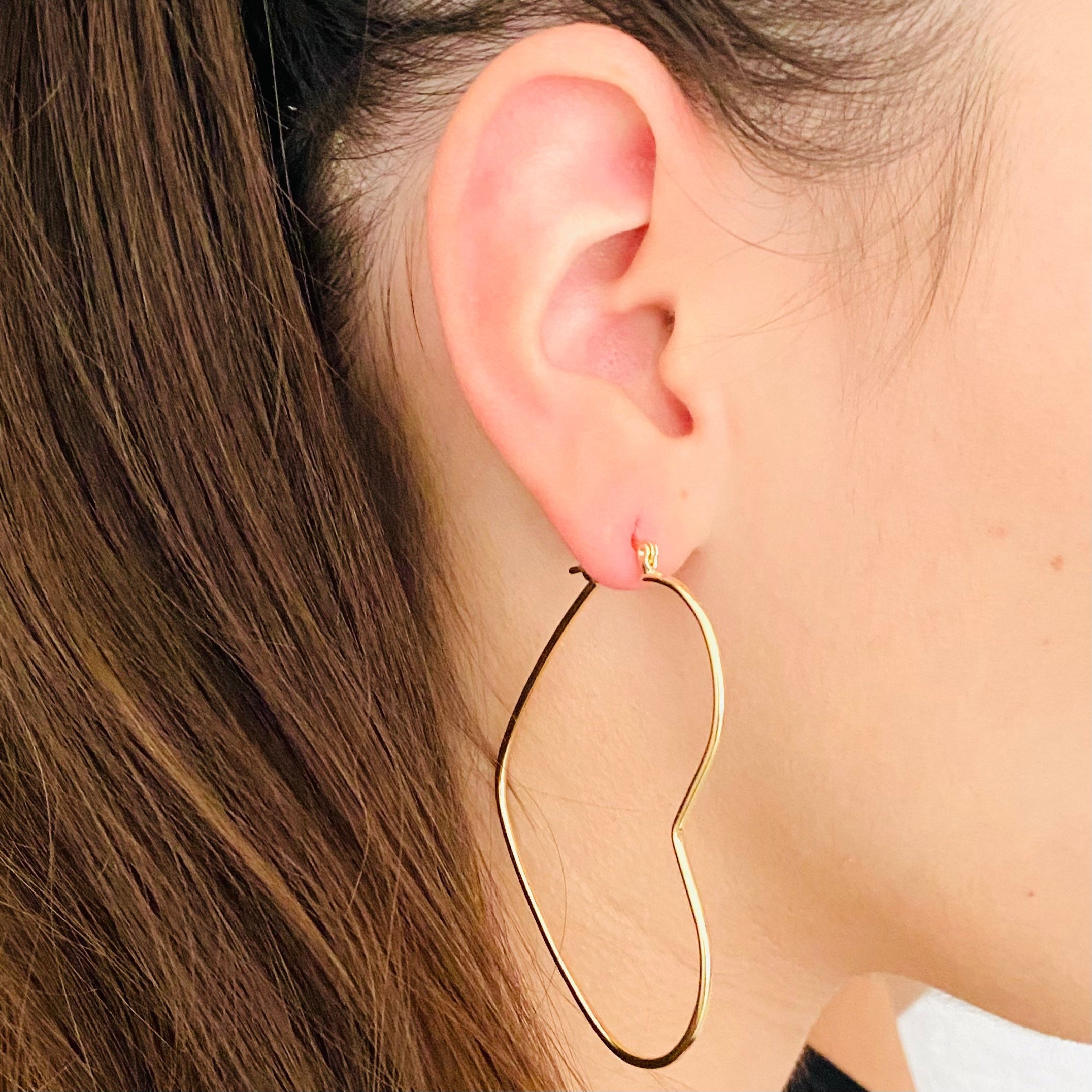 Amazon.com: 18K Gold Plated Brass Mini Heart Shaped Hoops, Hoop Earrings,  Women Gold Jewelry, Never Tarnish: Clothing, Shoes & Jewelry