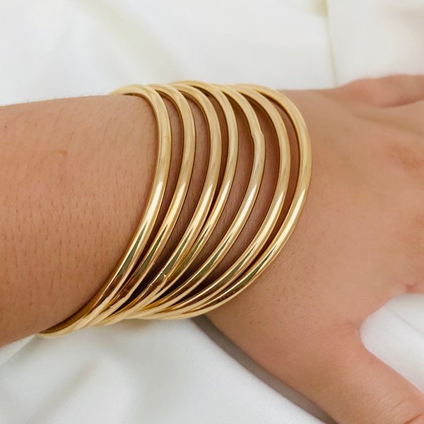 Gold Filled Set of 7 Bangles, Gold Filled Bangle Set, 7 Day Bangles, Stacking Bangle, Bangles Set, Gold Bangles, Gold Bracelet, Small Bangle