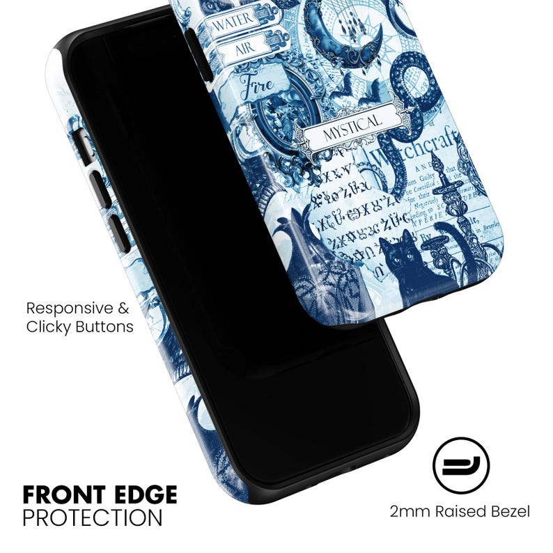Puede incluir: Una funda de tel&eacute;fono negra con un dise&ntilde;o m&iacute;stico azul y blanco. La funda presenta ilustraciones de una luna creciente, un gato negro y el texto "WATER", "AIR", "Fire" y "MYSTICAL". La funda tiene "Responsive & Clicky Buttons" y "Front Edge Protection".