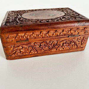 Vintage Hand-Carved Wooden Jewelry Box with Floral & Inlay Detail – Boho Trinket or Keepsake Box