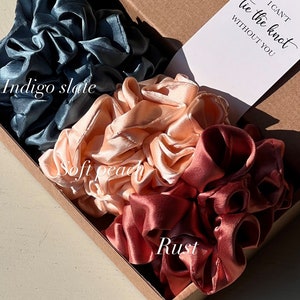 Pure Mulberry Silk scrunchie  -Set - Silk Scrunchies - Hair Accessories - Ponytail scrunchie  -  bridesmaid proposal - holiday gift -