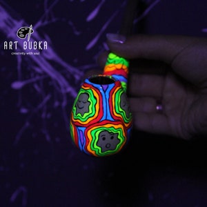 Drewniana fajka tytoniowa. Fajka tęczowa. Fajka słodka. Fajka dziewczęca