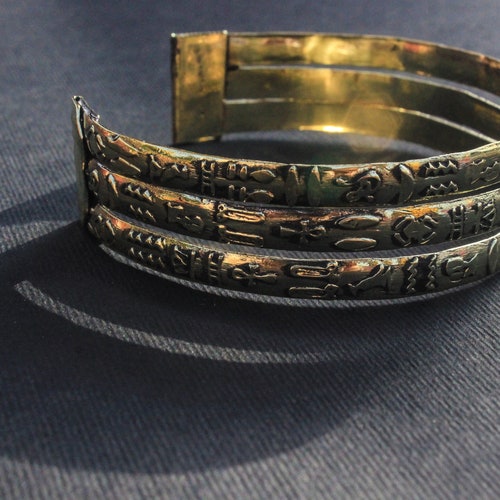 Bijoux artisanaux égyptiens - Bracelets manchette d'Égypte ancienne
