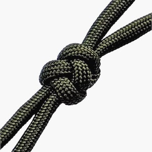 Custom Paracord Lanyard - Crown and Diamond Knot with Custom Loop Size