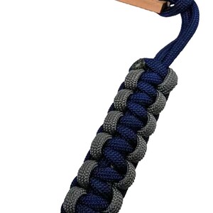 Custom Paracord Lanyard, Two-Tone Cobra Stitch (Custom Loop Length)