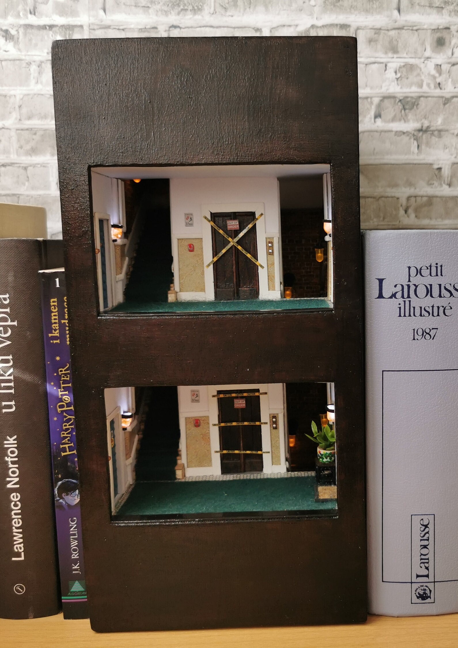Challenger インテリア フックボードBUILD FOR CULTURE The Big Bang Theory Inspired Booknook Shelf Insert, Book Nook