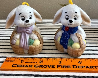 Pair of Vintage Jasco Easter Bunny Porcelain Bells with Dangly Feet. Made in Tawain