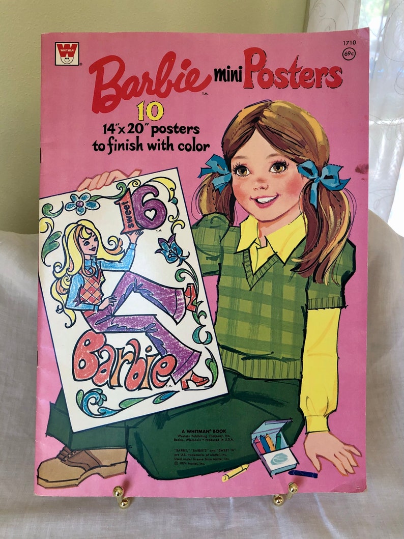 1974 Barbie mini-posters 10 14X20 Poster Book image 1