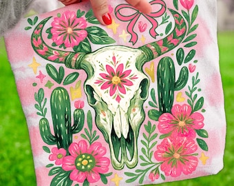 Vaquera preppy PNG con calavera de vaca floral, diseño de camiseta vaquera del oeste, sublimación de flores silvestres del oeste, cactus bohemio, suroeste digital