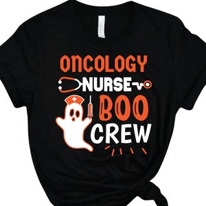 hmdesignstudio Love Halloween Nurse Shirt, Nursing Student Shirt, Nurse Gift, ER Nurse Sweatshirt, Spooky Nursing Hoodie, Gift for Nurse, Nurse Practitioner Athletic