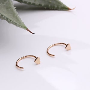 18ct Rose Gold Vermeil Heart Pull Through Earrings (Small)