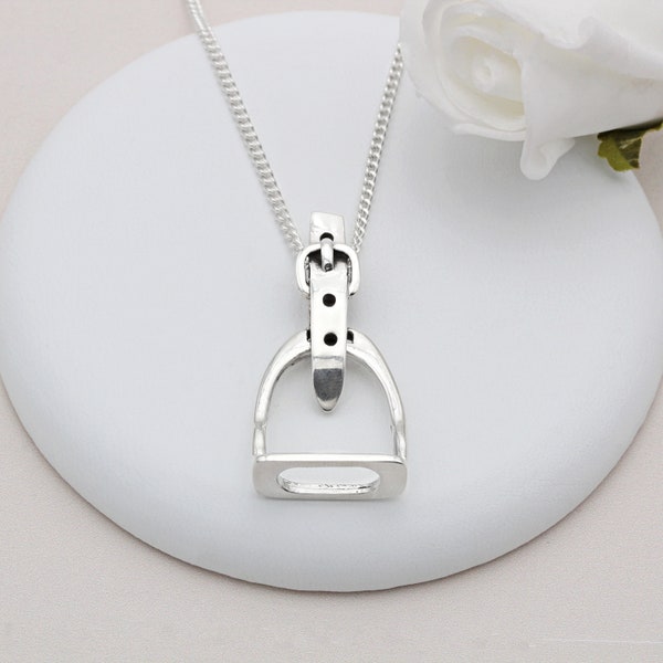 Sterling Silver Stirrup Necklace