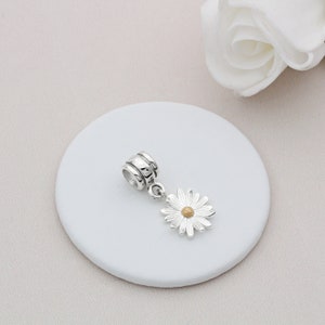 Sterling Silver Daisy Flower Charm