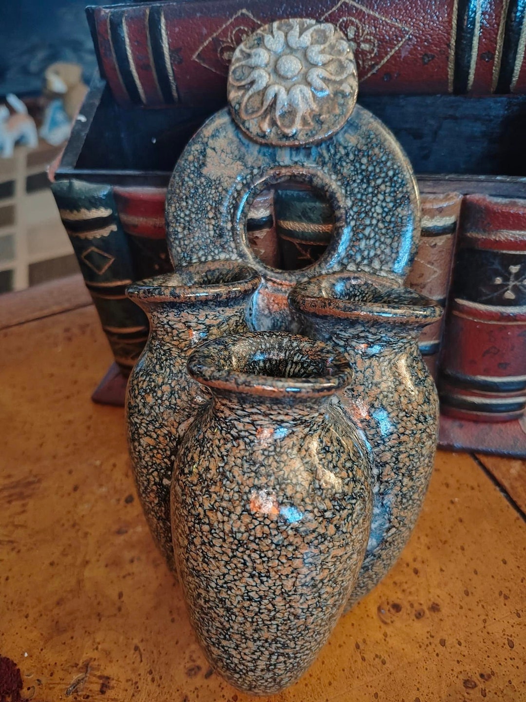 Vintage Signed foxlo Pottery Wall Pocket - Etsy