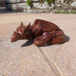 High quality Handcarved Wooden Dragon whos house trained and well fed! (20x10x8cm)