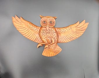 Hand carved Owl plynth that has been coloured and polished to a wonderfully smooth finish with dark beeswax. (42x22cm)