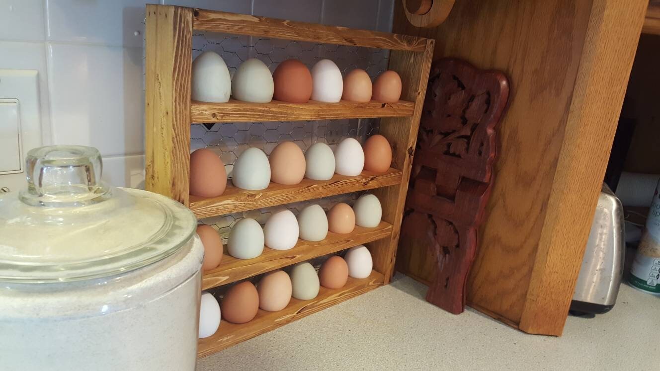 Porte-Œufs Rustique En Bois - 12 Œufs - Style Ferme Avec Grillage Et Cœur - Décoration Cuisine